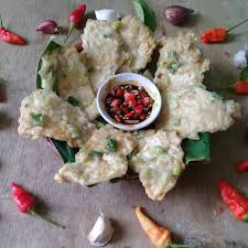 Namun, tahukah anda dari mana sebenarnya asal usul penyebutan suku minang? Asal Usul Nama Tempe Mendoan Yang Jarang Diketahui Meski Sering Dikonsumsi
