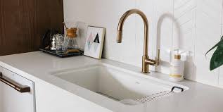 Grohe offers kitchen faucets in a wide range of styles, and a huge selection of features that have been engineered to bring convenience and efficiency into the kitchen. 8 Best Touchless Kitchen Faucets 2021 Best Hands Free Faucets