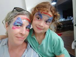 Mature aged nanny seeking east fremantle childcare work