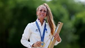 Maghla cumtribute i had seen Gina appear occasionally in