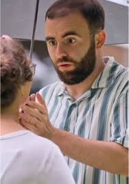 Connor y Georgie: El beso perfecto en Love