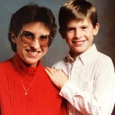 Any requirements for emotional support animals in Kings Point condos?