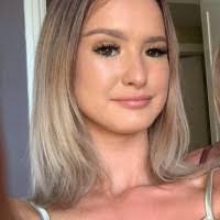 Louise Bingham's Instagram, Twitter & Facebook