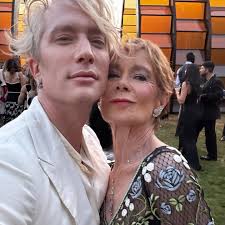 Vincent GUY-RAFFIN (@bygats) • Instagram photos and videos