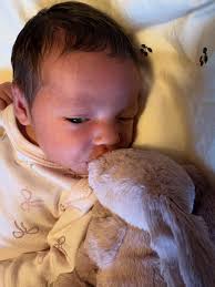 Min lille C blev 6 uger i mandags 🥰❤️ Det har været de mest givende og  dejlige uger ❤️