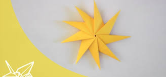 Either follow the video instructions or use the printed diagram :) How To Make An Origami Star Tavin S Origami Wonderhowto