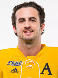 QU Men's Ice Hockey Ranked No. 14 In USCHO.com Preseason Poll