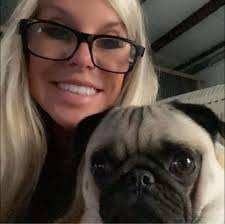 Vito the fabulous pug wins the Toy Group at the National Dog Show. ✨