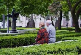 SubvenÈ›ie Pentru Persoanele Cu Varsta Peste 70 De Ani Noua Lege Ii Va Priva Pe Pensionarii FederaÈ›iei Ruse De Dreptul De A Dispune De Apartamentele Lor Ce PlÄƒÈ›i È™i Privilegii Sunt Necesare