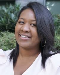 Dara Mcdowell's Instagram, Twitter & Facebook