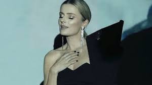 People who liked halina mlynkova's feet, also liked Halina Mlynkova Aniolowie Official Music Video Youtube