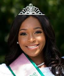 Ten presented at the AKA Nu Gamma Omega Chapter debutante cotillion