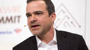 Who are Amazon's top executives 2019