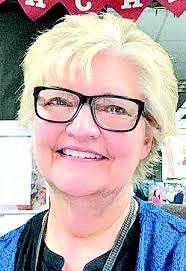 Austin Educator Retires After 44 Years In Classroom