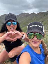 Happy Birthday🎂🎂🥳hike for my sweet sassy friend⛰️🩷