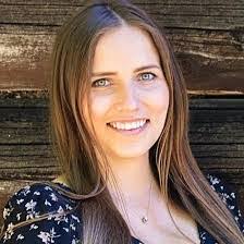 Alicia Schaefer's Instagram, Twitter & Facebook