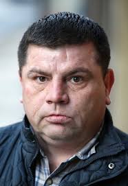 Underworld 'enforcer' relives horrendous torture of gangland rival whose  teeth were yanked out and nostrils and ears slashed