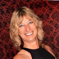 Kelly Sturdevant's Instagram, Twitter & Facebook