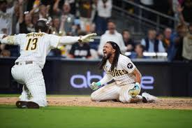 Padres rout Cubs 8-0 in emphatic Wild Card opener with Tatis' leadoff homer, King's no-hit bid