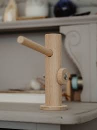 Diy Wasserhahn Aus Holz Fur Ikea Kinderkuche Anna Alma In 2020 Ikea Kinderkuche Kinderkuche Kinderkuche Holz