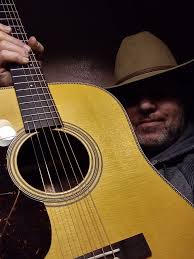 Thumbstraps! I had only played 2 and 2.5 row boxes with shoulder straps,  but I fancied trying a one row, and I felt shoulder straps were cheating! I  bought a Hohner HA114G