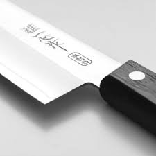 Finding the best kitchen knives set that lasts for a long time can be difficult with many options you need the best kitchen knives set in order to do your job thoroughly. Kanetsugu Japanese Kitchen Knives Ippinka