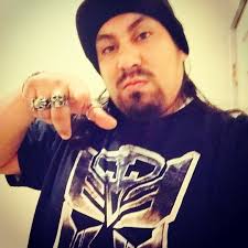 Stream Dirtbag Johnny music