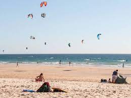 Dates you select, hotel's policy etc.). As 12 Melhores Praias Na Costa Da Caparica Para Este Verao