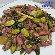 Ini Dia Masakan Legenda Tumis Cumi Pake Pete By Yunirahmadaniramli Semalam Pak Suami Bawa Oleh Oleh Si Zamrud Hijau Masakan Resep Masakan Masakan Indonesia