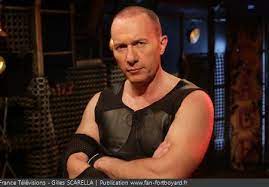 Toute l'actualité de pascal soetens : Fort Boyard Personnages Maitres De La Cage