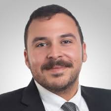 Experts in Competition