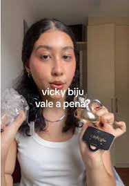 Vicky Vuadi Obseques