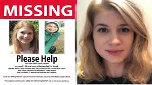 Family praise sarah everard as 'kind and thoughtful, caring and dependable' and say she brought joy into people's lives. Missing Sarah Everard S Family Tell Of Desperation As Ponds Searched Youtube