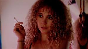 Mae au bord de l'eau (2017)