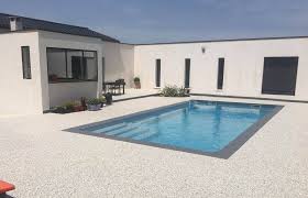 Pose De Revetement En Granulats De Marbre Pour Plage De Piscine Goderville Troadec Carrelage