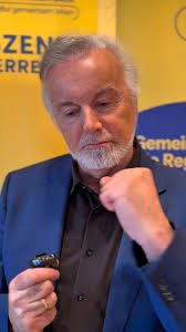 𝗜𝗺 𝗚𝗲𝘀𝗽𝗿ä𝗰𝗵 𝗺𝗶𝘁: „𝗔𝗹𝗳𝗿𝗲𝗱 𝗝𝗮𝗸𝗹𝗶𝘁𝘀𝗰𝗵“ 𝘂𝗻𝗱  „𝗗𝗶𝗲 𝗠𝗮𝘆𝗲𝗿𝗶𝗻“ , „Musik aus den Regionen“