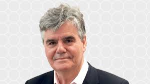 Clive Archer: Dermatologist in London