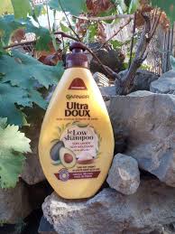 J Ai Teste Le Low Shampoo De Garnier Soin Lavant Non Moussant Garnier Lowshampoo Shampoing Soinlavant Cheveux Tres Sec Soin Cheveux Beurre De Karite