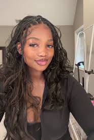 Mia Walls (miaismia65)