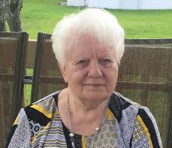 Emile Lessard's Instagram, Twitter & Facebook