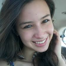 Dina Mathis's Instagram, Twitter & Facebook