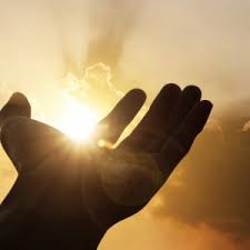 Resultado de imagem para nas maos de deus