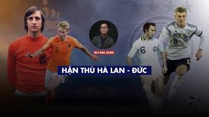 Đội trưởng tuyển ch czech, vladimir darida, thừa nhận anh không biết có thể ra sân ở trận đấu vòng 1/8 gặp hà lan hay không, sau khi dính một nếu tiền vệ đang chơi cho clb hertha berlin vắng mặt, đây sẽ là trường hợp thứ hai của ch séc không thể ra sân ở trận gặp tuyển hà lan, sau khi hậu vệ. Goc Khan Ä'ai N02 Má»'i Háº­n Thu Giá»¯a Ha Lan Va Ä'á»©c Youtube