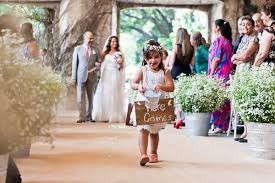 Check spelling or type a new query. 5 Ideas Muy Originales Para Los Pajes En Tu Boda