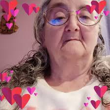 Fator Fans--some big news. Starting at tonight's anniversary show we have  two music legends joining the cast. King of Pop "Michael Jackson" and Paul  McCartney. Michael will sing his greatest hits, Paul