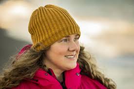 Seattle open-water swimmer Melissa Kegler notches second Ice Mile swim,  breaks record