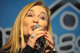 El IES La Orden le desea a Rosana un etapa llena de júbilo. #felicesfiestas