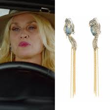 Dynasty Closet 02x08 A Real Instinct For The Jugular December