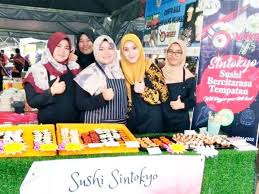 Soundbytes insights within malaysia digital economy. Tauke Sintokyo Dulu Gadis Pemalu Kini Usahawan Kampus Berjaya