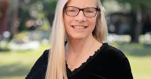 Heather Corry's Instagram, Twitter & Facebook